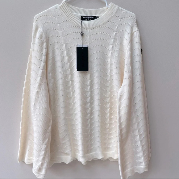 NWT Asos Fashion Union Women’s Cream Scallop Edge Pointelle Sweater Bell Sleeves - Picture 6 of 6